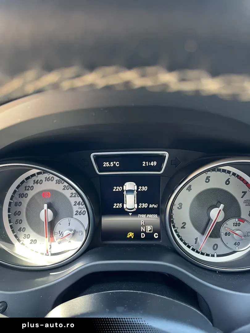 Mercedes-Benz GLA 180