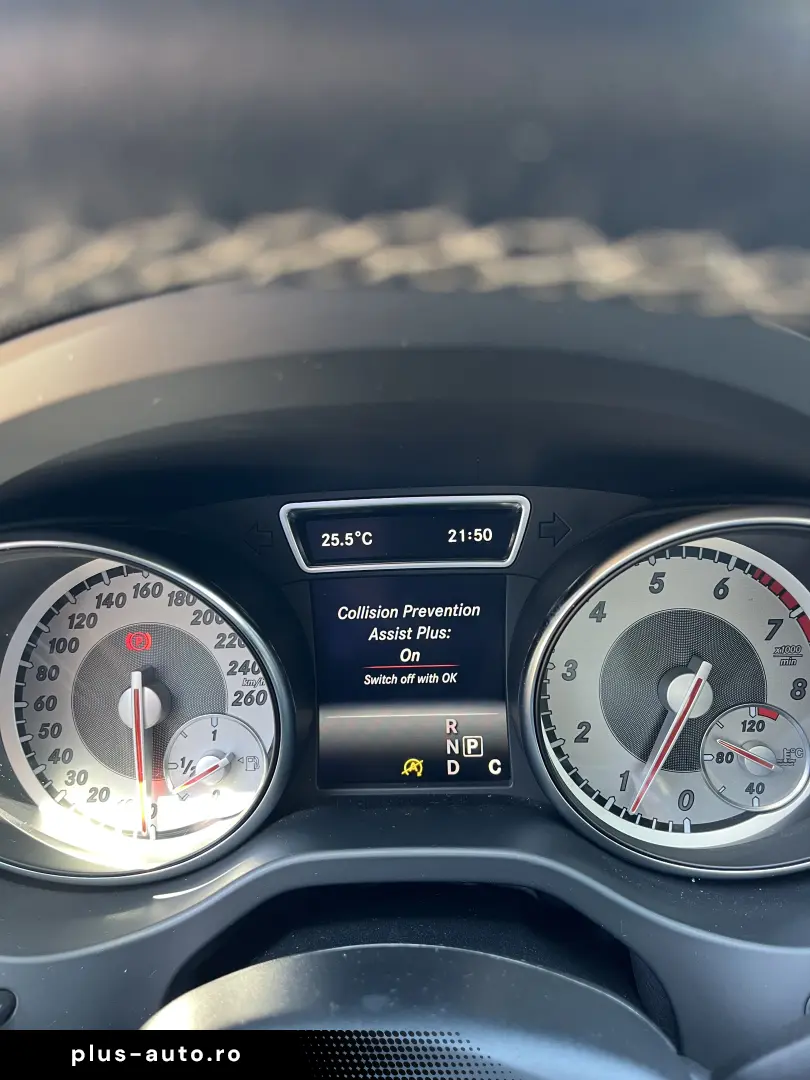 Mercedes-Benz GLA 180