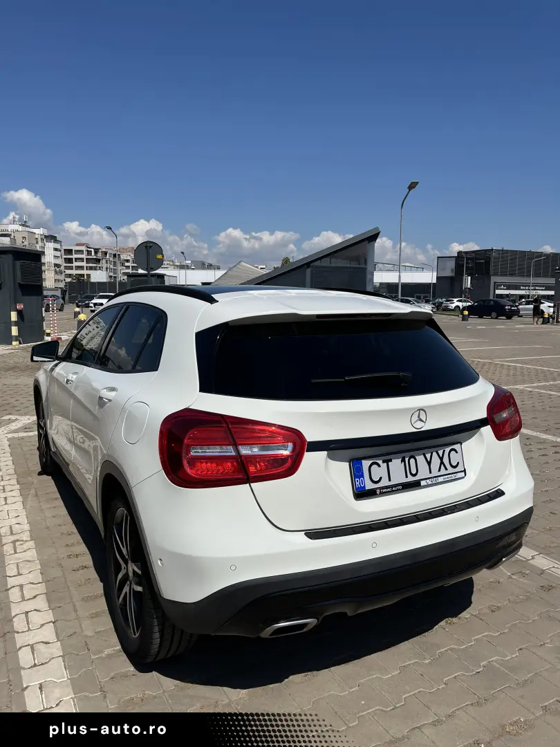Mercedes-Benz GLA 180