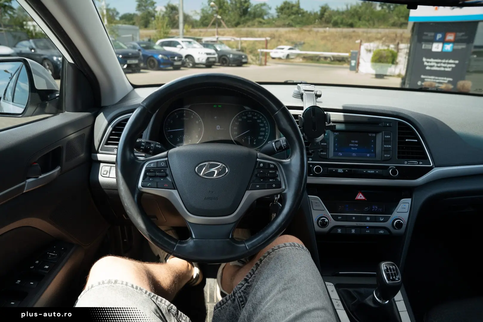 Hyundai Elantra Comfort 1.6 MPI