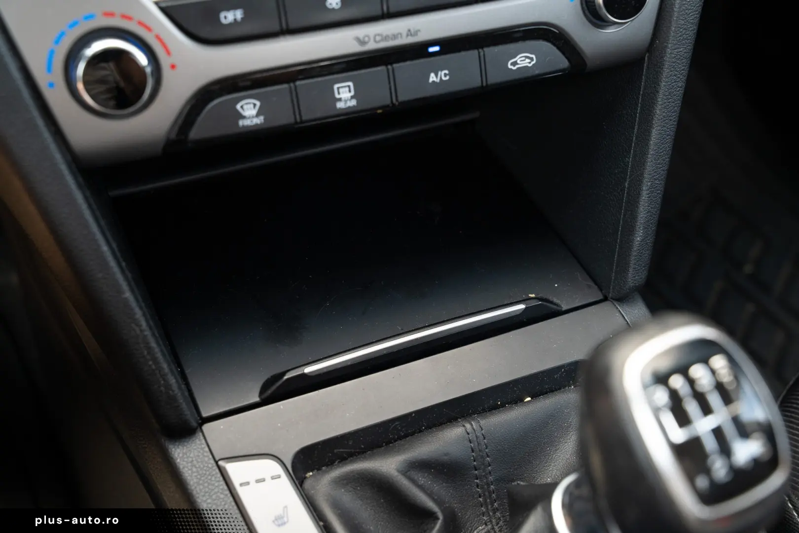 Hyundai Elantra Comfort 1.6 MPI