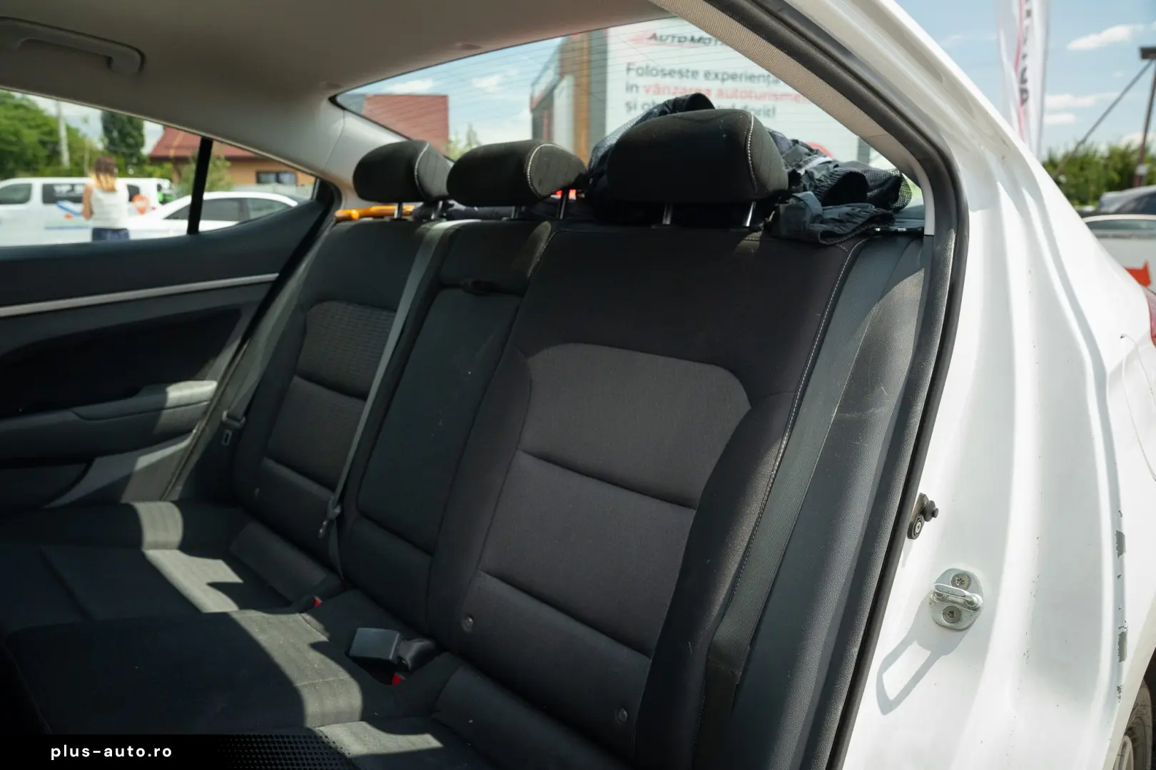 Hyundai Elantra Comfort 1.6 MPI