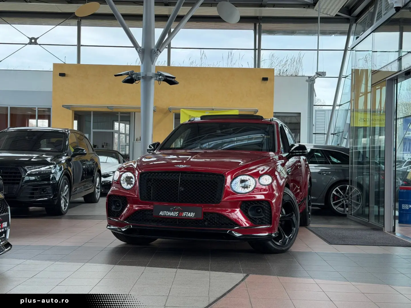 BENTLEY Bentayga V8 S NAIM Carbon Kristall 360  HUD 22