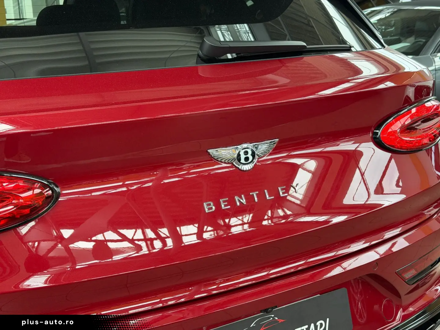 BENTLEY Bentayga V8 S NAIM Carbon Kristall 360  HUD 22