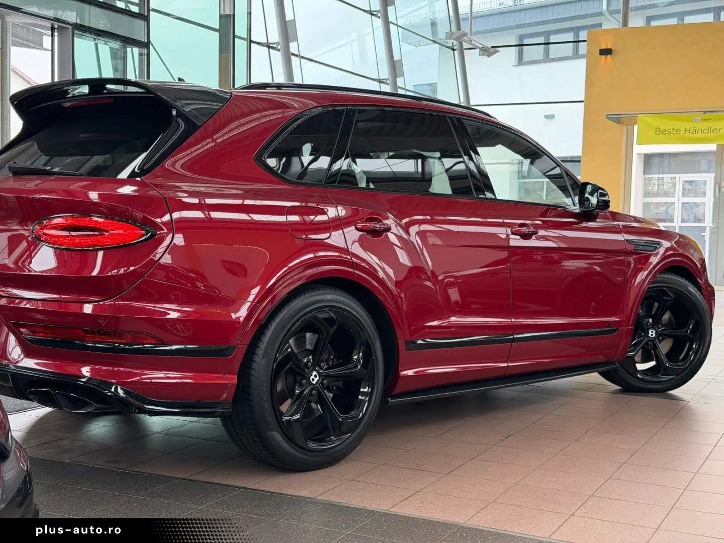 BENTLEY Bentayga V8 S NAIM Carbon Kristall 360  HUD 22