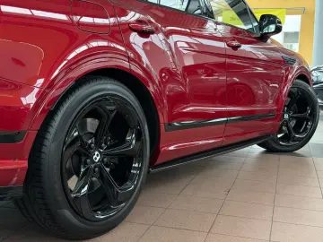 BENTLEY Bentayga V8 S NAIM Carbon Kristall 360  HUD 22