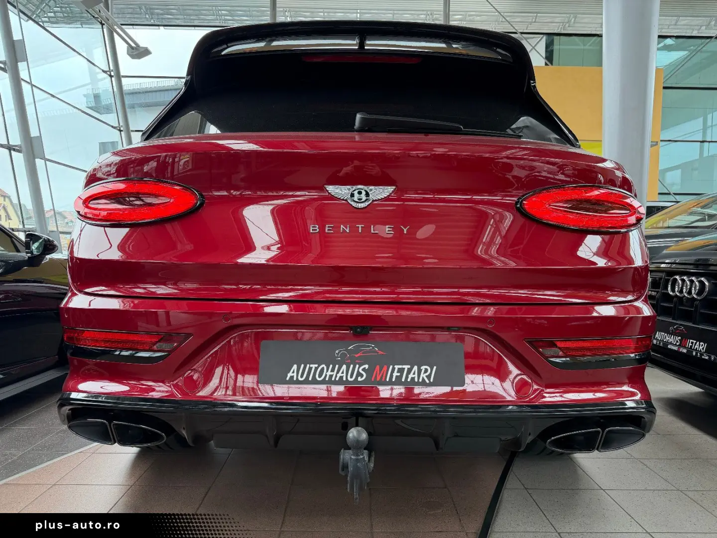 BENTLEY Bentayga V8 S NAIM Carbon Kristall 360  HUD 22