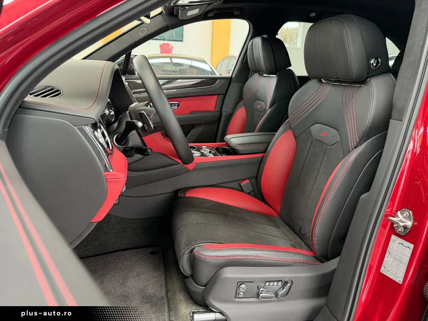 BENTLEY Bentayga V8 S NAIM Carbon Kristall 360  HUD 22