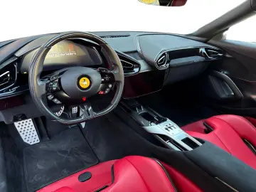 FERRARI 12Cilindri  Embleme Navi PDC Klima Leder