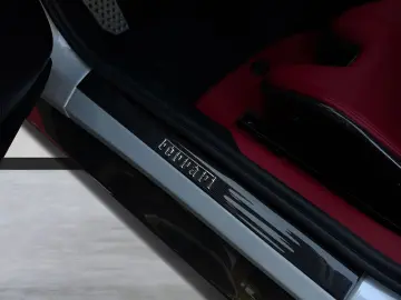 FERRARI 12Cilindri  Embleme Navi PDC Klima Leder