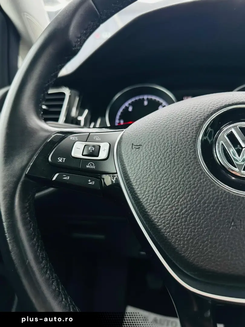 VOLKSWAGEN GOLF 2016 1.6D E6 Garantie 12 Luni Rate Avans 0 D
