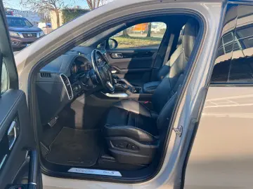 Porsche Cayenne Coupé Turbo S E-Hybrid
