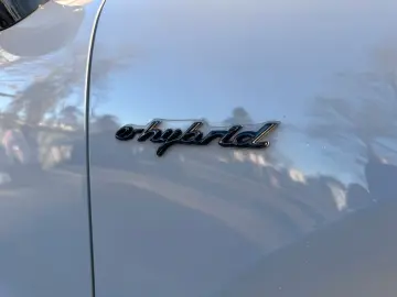 Porsche Cayenne Coupé Turbo S E-Hybrid