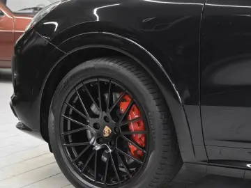 Porsche Cayenne GTS ✨ Porsche Approved Masaj