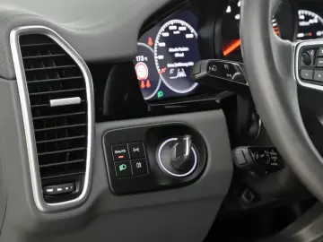 Porsche Cayenne GTS ✨ Porsche Approved Masaj