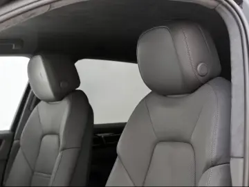Porsche Cayenne GTS ✨ Porsche Approved Masaj