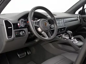 Porsche Cayenne GTS ✨ Porsche Approved Masaj