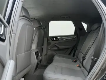 Porsche Cayenne GTS ✨ Porsche Approved Masaj