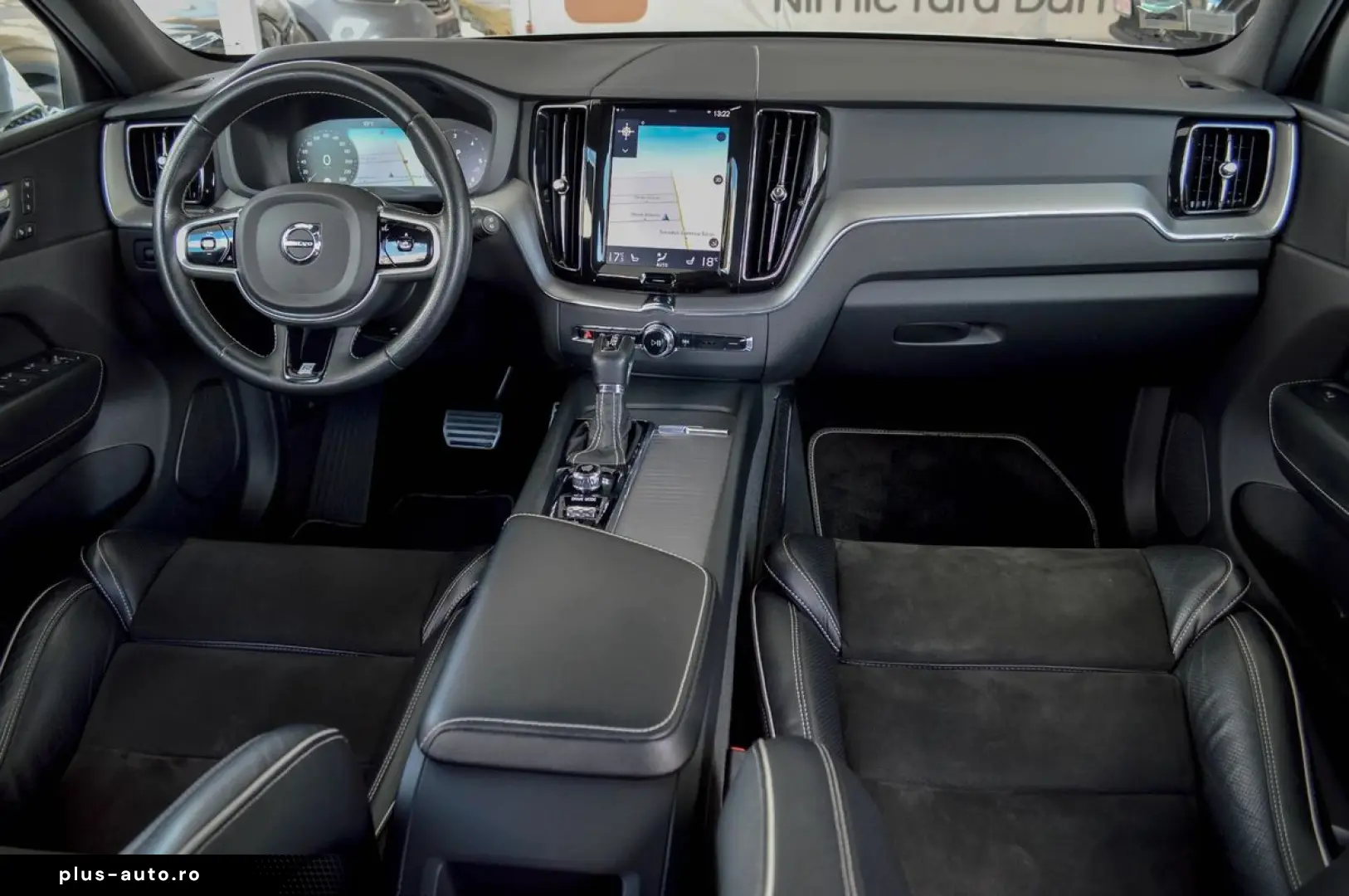 2018 Volvo XC-60 D4 AWD R-Design 190 CP Diesel  Automată RAT