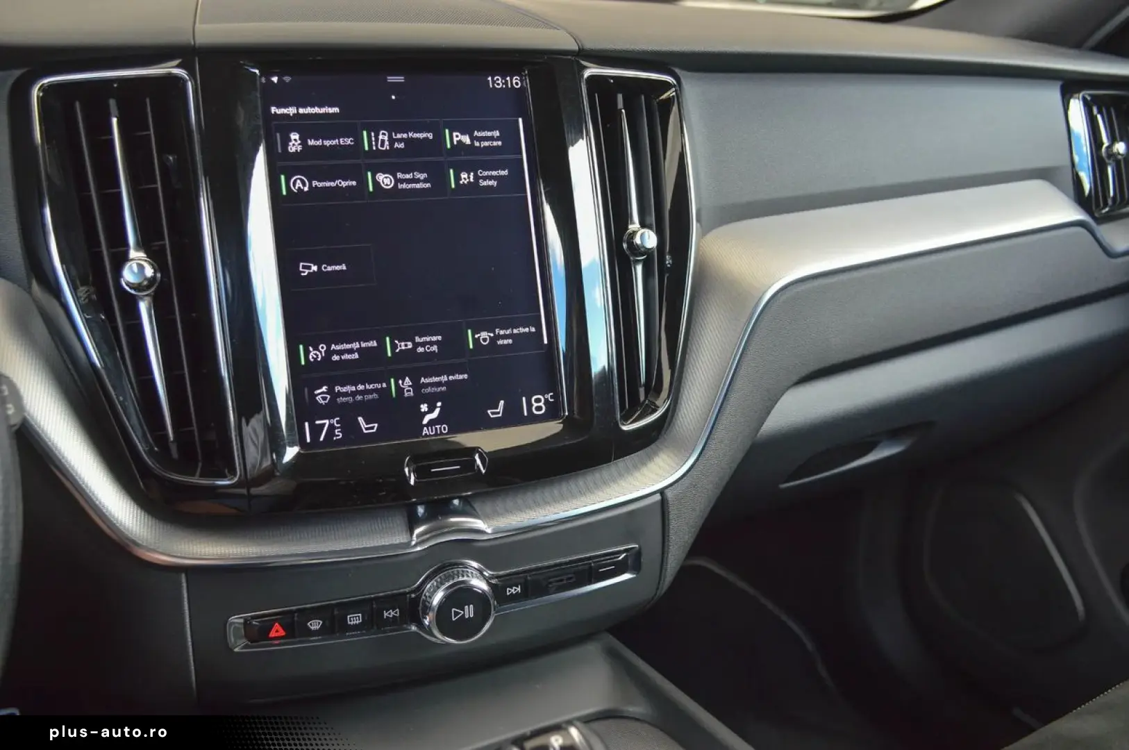 2018 Volvo XC-60 D4 AWD R-Design 190 CP Diesel  Automată RAT