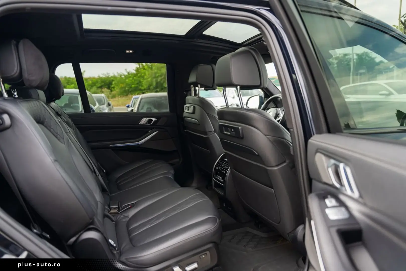 Bmw X-7