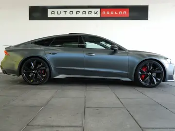 AUDI RS7 quattro Mattlackierung Pano Sitzklima 280kmh