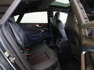AUDI RS7 quattro Mattlackierung Pano Sitzklima 280kmh