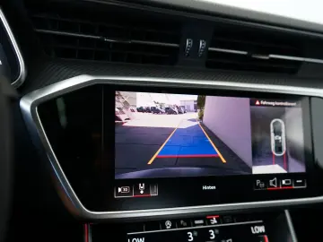 AUDI RS7 quattro Mattlackierung Pano Sitzklima 280kmh