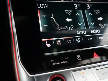 AUDI RS7 quattro Mattlackierung Pano Sitzklima 280kmh