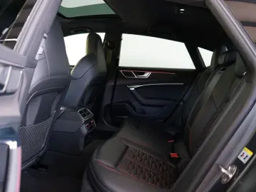 AUDI RS7 quattro Mattlackierung Pano Sitzklima 280kmh