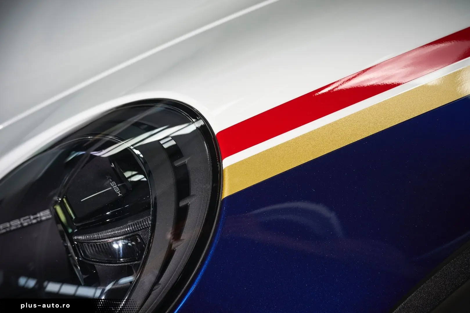 PORSCHE 992 Dakar   1. Hand   Rallye Design & SportPaket