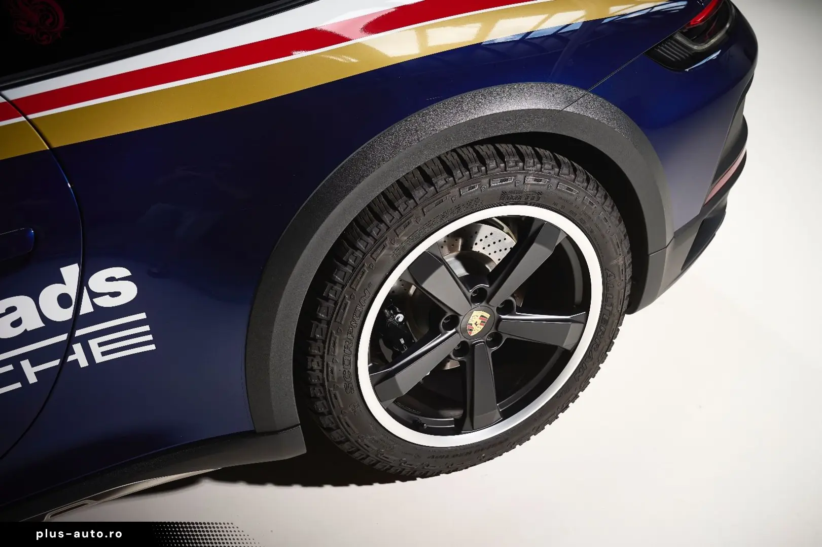PORSCHE 992 Dakar   1. Hand   Rallye Design & SportPaket