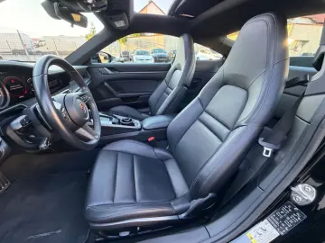 PORSCHE 992 Carrera 1.HAND DEUTSCH PANO RÜCKFK LED