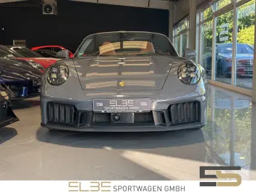 PORSCHE 911 992.2 Carrera GTS Cabriolet INNO BOSE CARBON