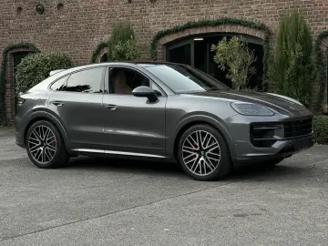 PORSCHE Cayenne GTS Coupe INNODRIVE 22 TURBO SOFT-CLOSE