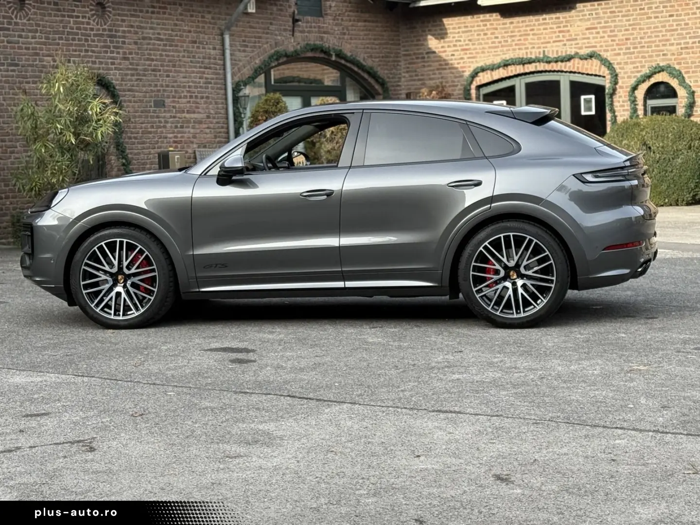 PORSCHE Cayenne GTS Coupe INNODRIVE 22 TURBO SOFT-CLOSE