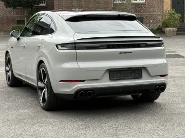 PORSCHE Cayenne E-Hybrid  Coupe HD MATRIX HEAD-UP BOSE S