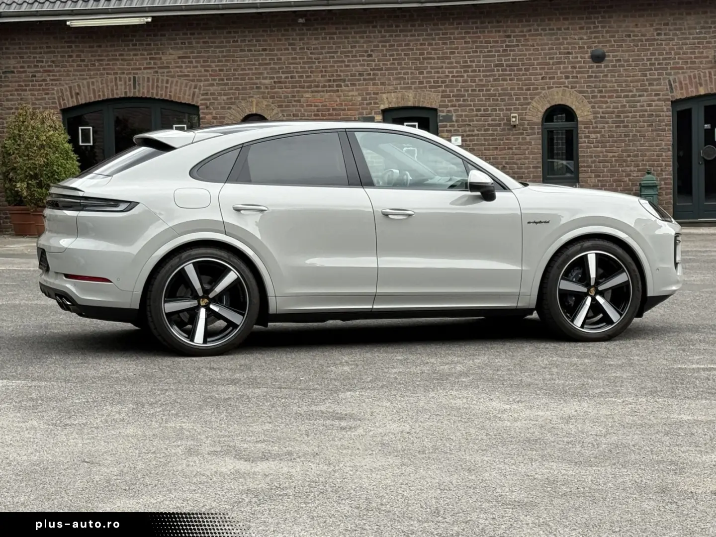 PORSCHE Cayenne E-Hybrid  Coupe HD MATRIX HEAD-UP BOSE S