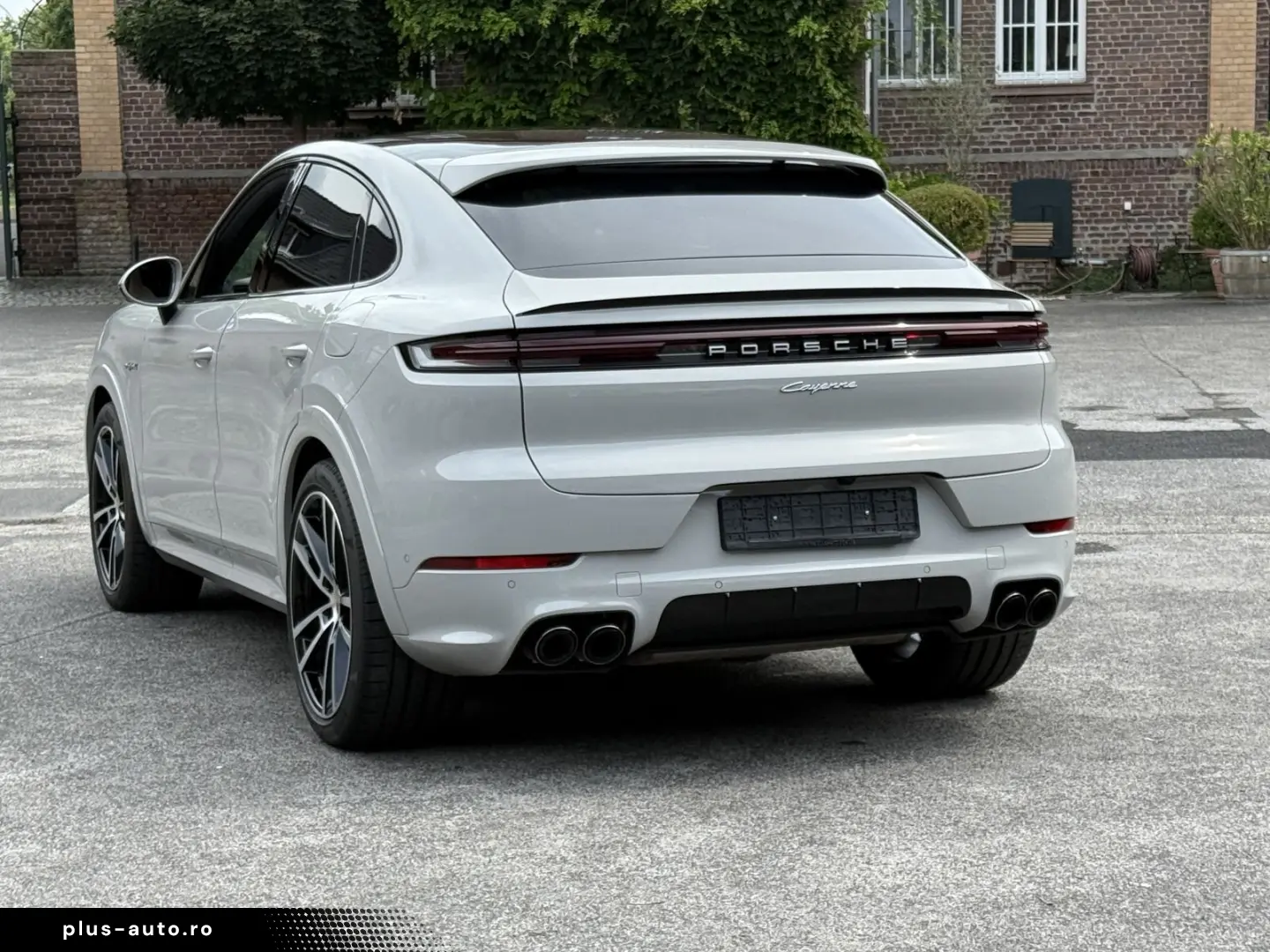 PORSCHE Cayenne E-Hybrid  Coupe KREIDE-BEIGE SPORTDESIGN