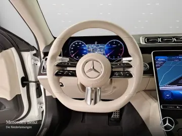 MERCEDES-BENZ S 350 d 4M Lang AMG Pano Chauffeur Bur…