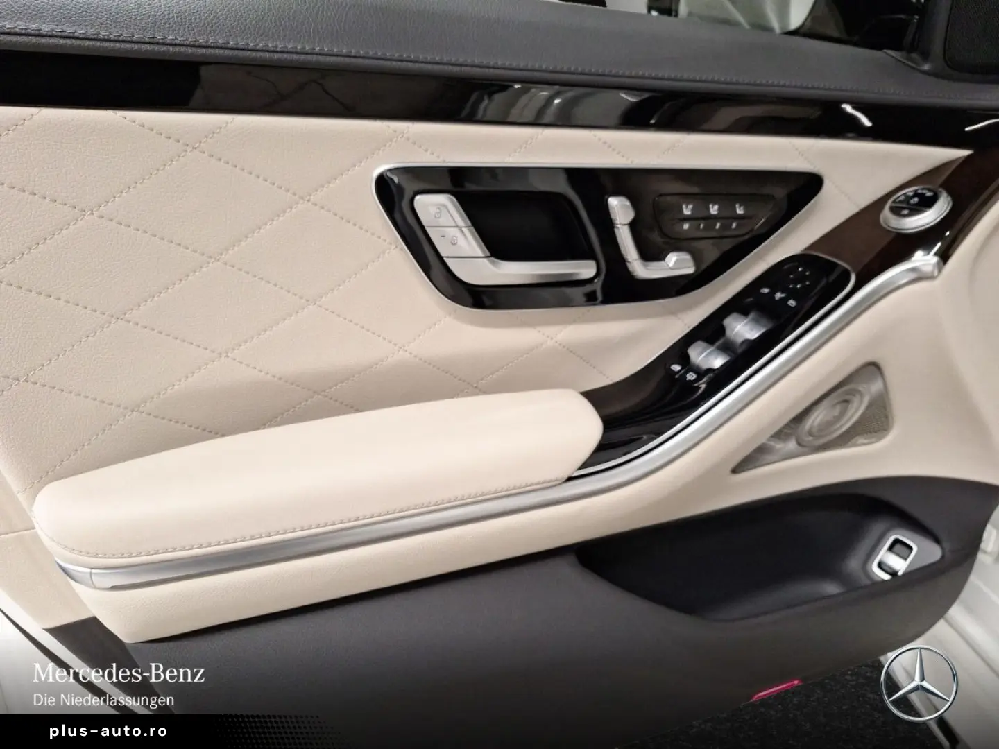 MERCEDES-BENZ S 350 d 4M Lang AMG Pano Chauffeur Bur&hellip;