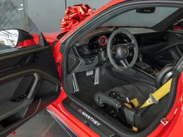 PORSCHE 911 GT3 Manthey Racing