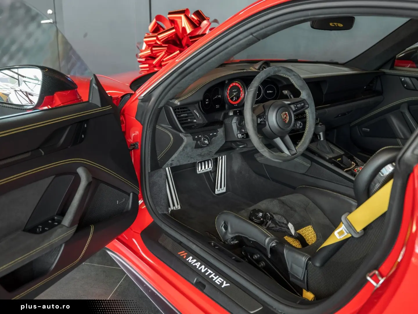 PORSCHE 911 GT3 Manthey Racing