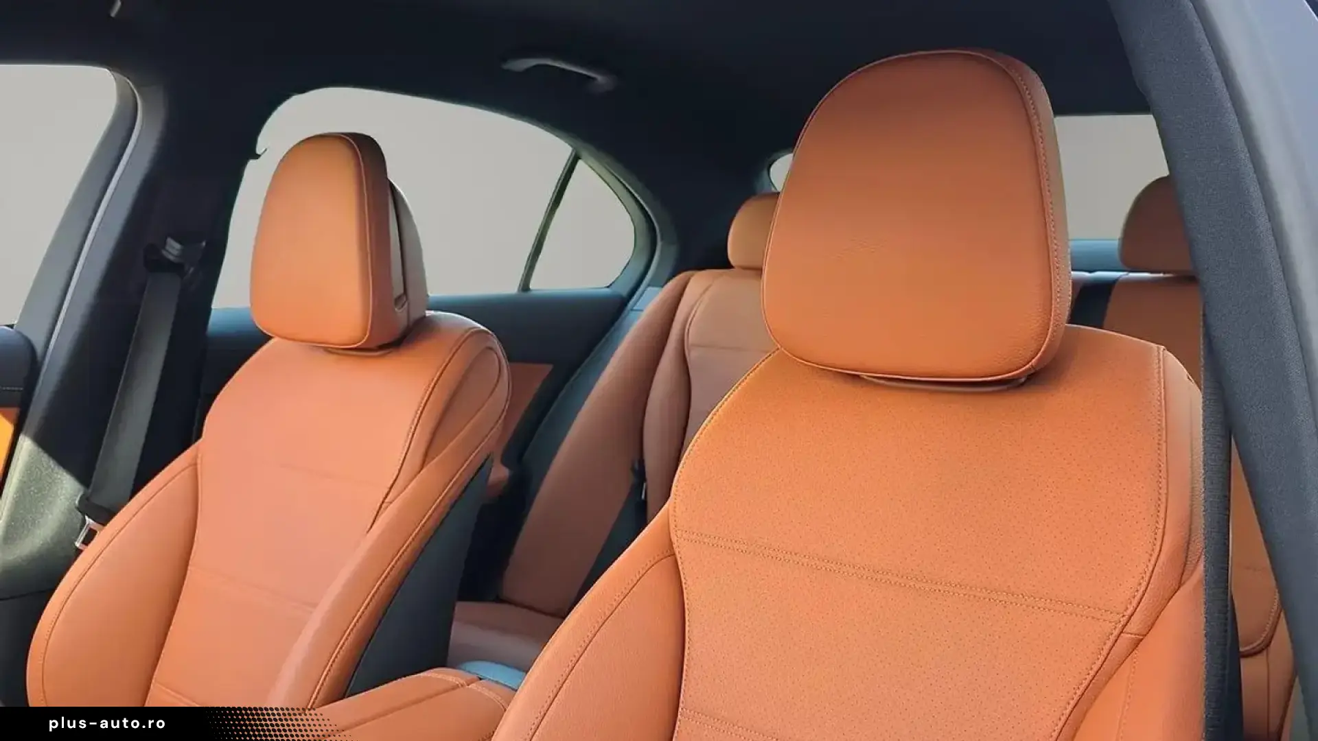 Mercedes-Benz C 300 e DISTRONIC 360 Burmester