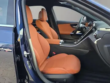 Mercedes-Benz C 300 e DISTRONIC 360 Burmester
