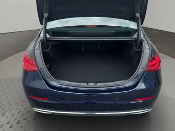 Mercedes-Benz C 300 e DISTRONIC 360 Burmester