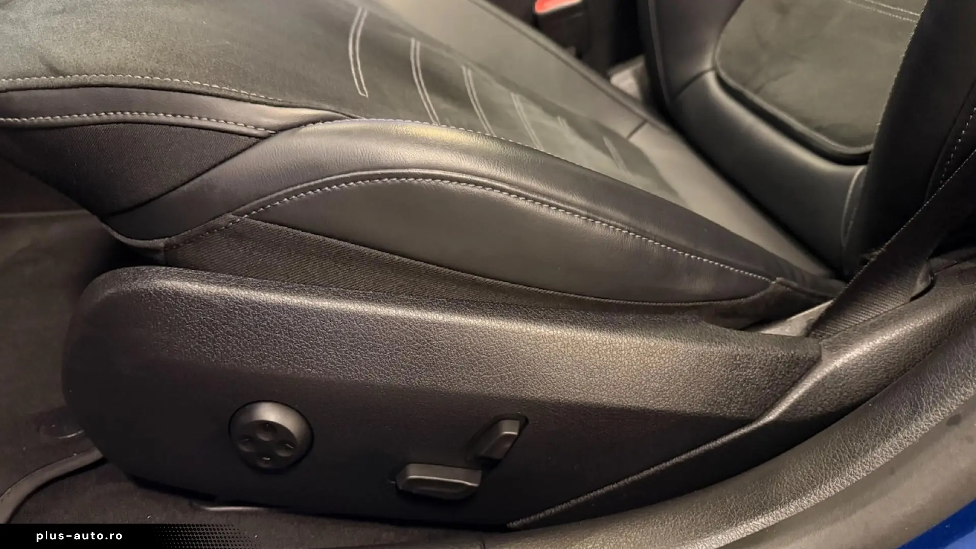 Mercedes-Benz C 300 e AMG Line DISTRONIC