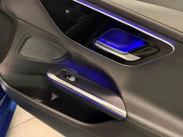 Mercedes-Benz C 300 e AMG Line DISTRONIC