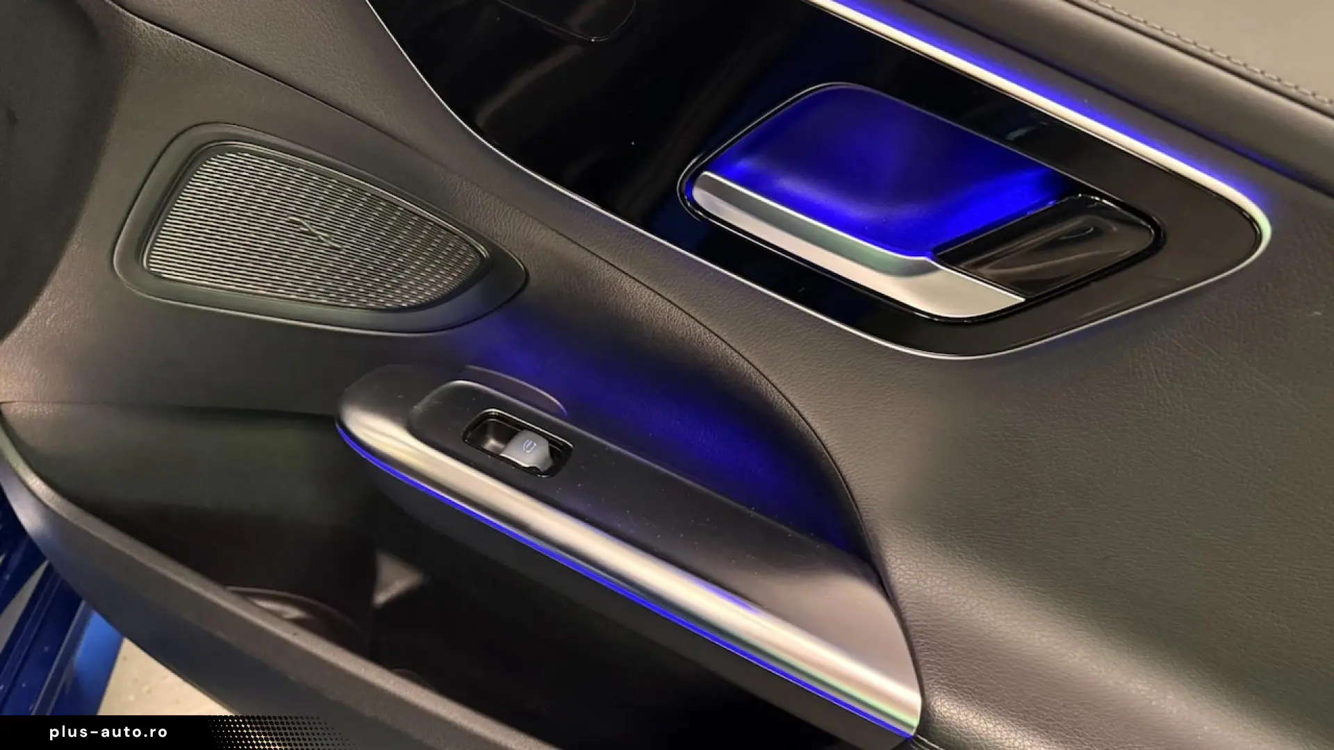 Mercedes-Benz C 300 e AMG Line DISTRONIC