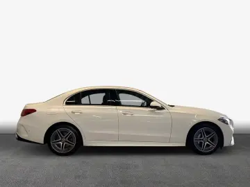 Mercedes-Benz C 300 e AMG Line Premium
